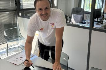 Nouvelle signature de contrat : un projet de maison prend vie avec VMF